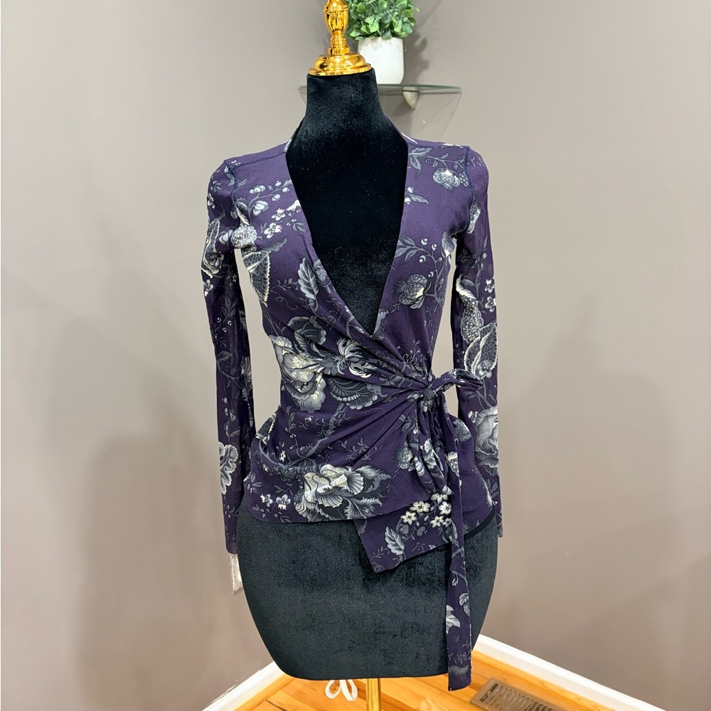 FUZZI Chic Floral Wrap Blouse - Deep Purple and Gray